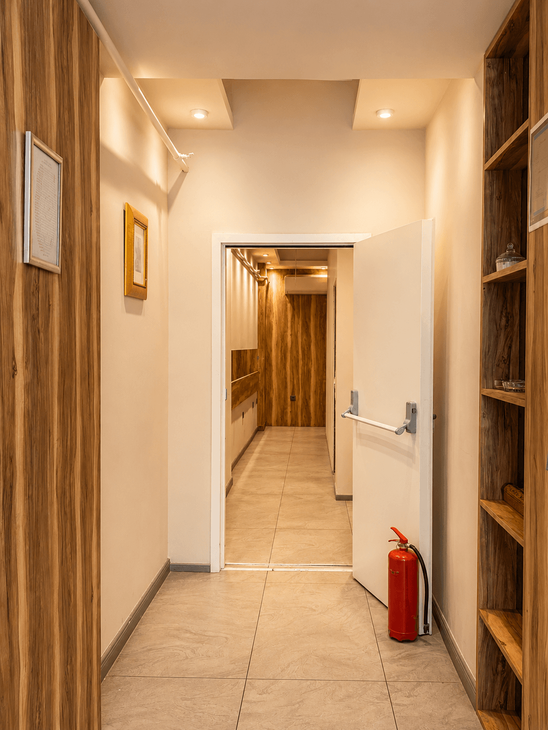 Aymira Suite Hotel otel giriş ve resepsiyon alanı, fotoğraf 8